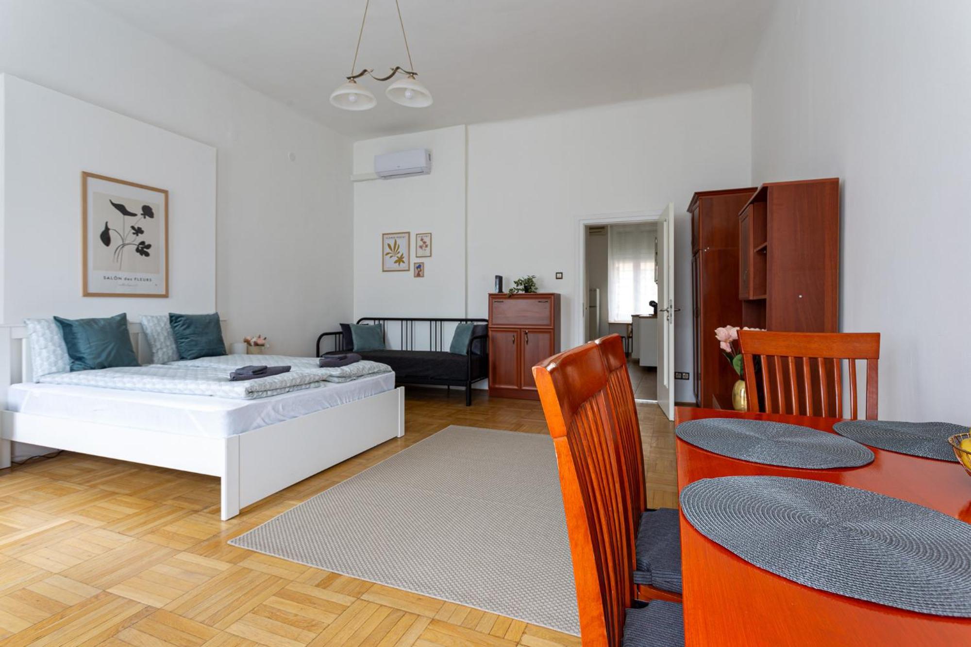 Urania Apartments 布达佩斯 外观 照片